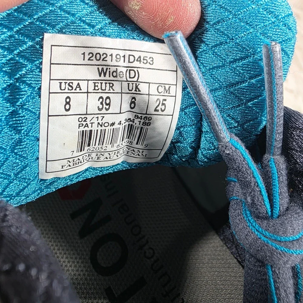 Brooks ariel 16